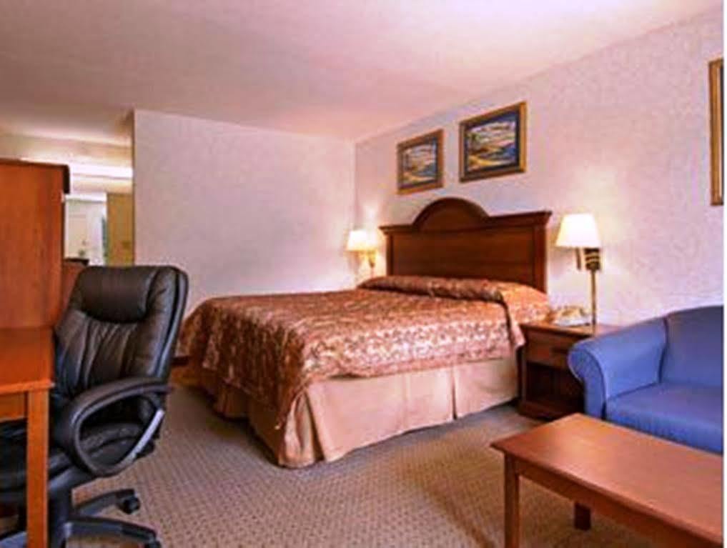 Baymont By Wyndham Troy Hotell Eksteriør bilde